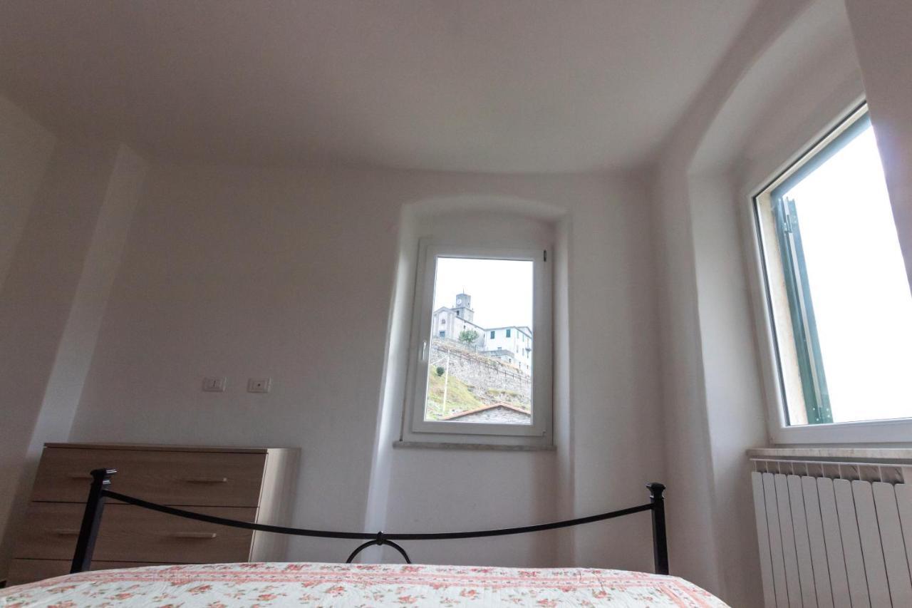 Near - Cinque Terre Holiday Apartment リッコ・デル・ゴルフォ・ディ・スペーツィア エクステリア 写真