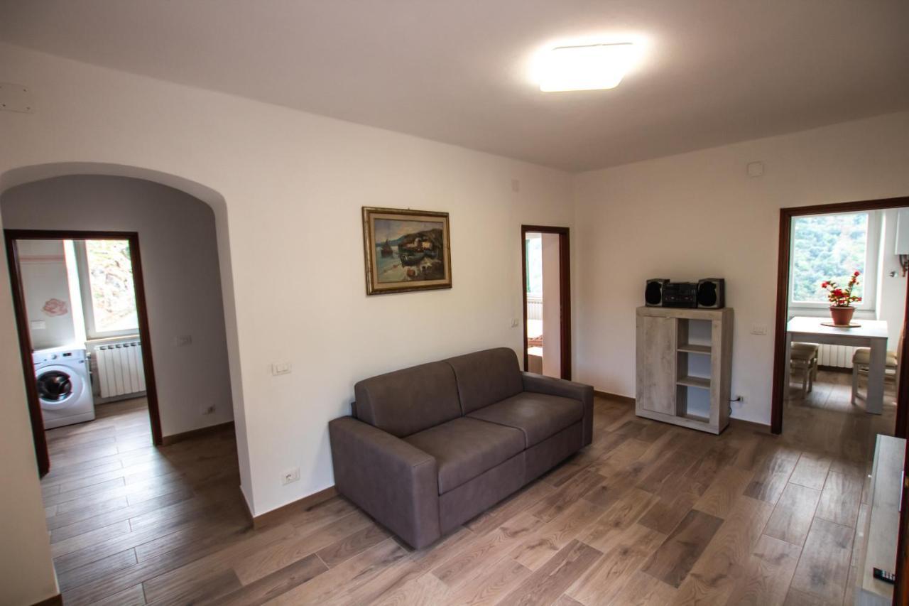 Near - Cinque Terre Holiday Apartment リッコ・デル・ゴルフォ・ディ・スペーツィア エクステリア 写真