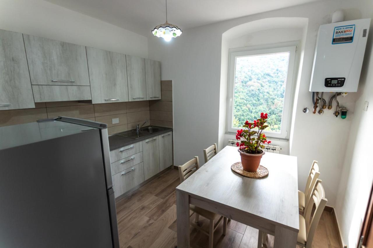 Near - Cinque Terre Holiday Apartment リッコ・デル・ゴルフォ・ディ・スペーツィア エクステリア 写真