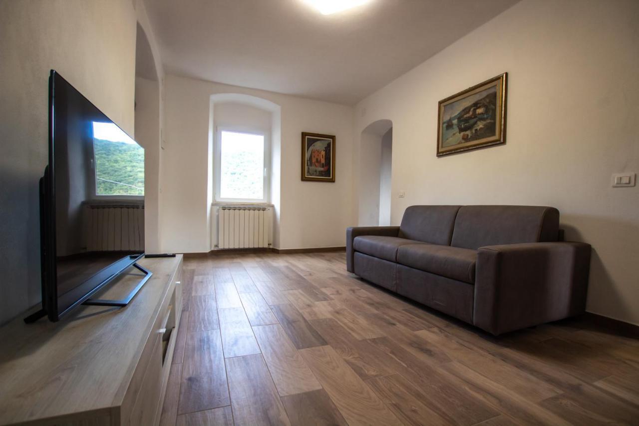 Near - Cinque Terre Holiday Apartment リッコ・デル・ゴルフォ・ディ・スペーツィア エクステリア 写真