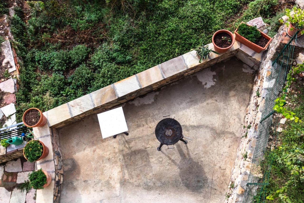 Near - Cinque Terre Holiday Apartment リッコ・デル・ゴルフォ・ディ・スペーツィア エクステリア 写真